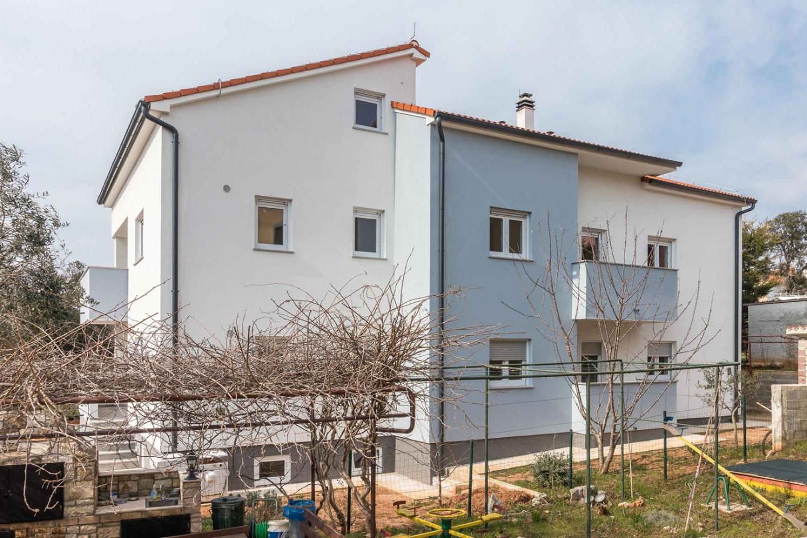 Apartments Mira พูลา ภายนอก รูปภาพ